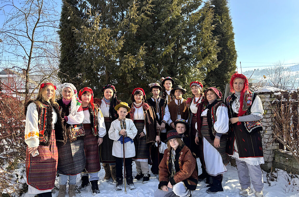 Картинка колоритна Верховина